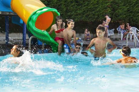 Gioco-in-Piscina6